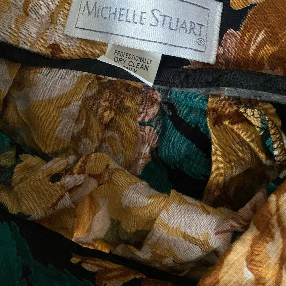 Michelle Stuart A-Line Skirt with Floral Print